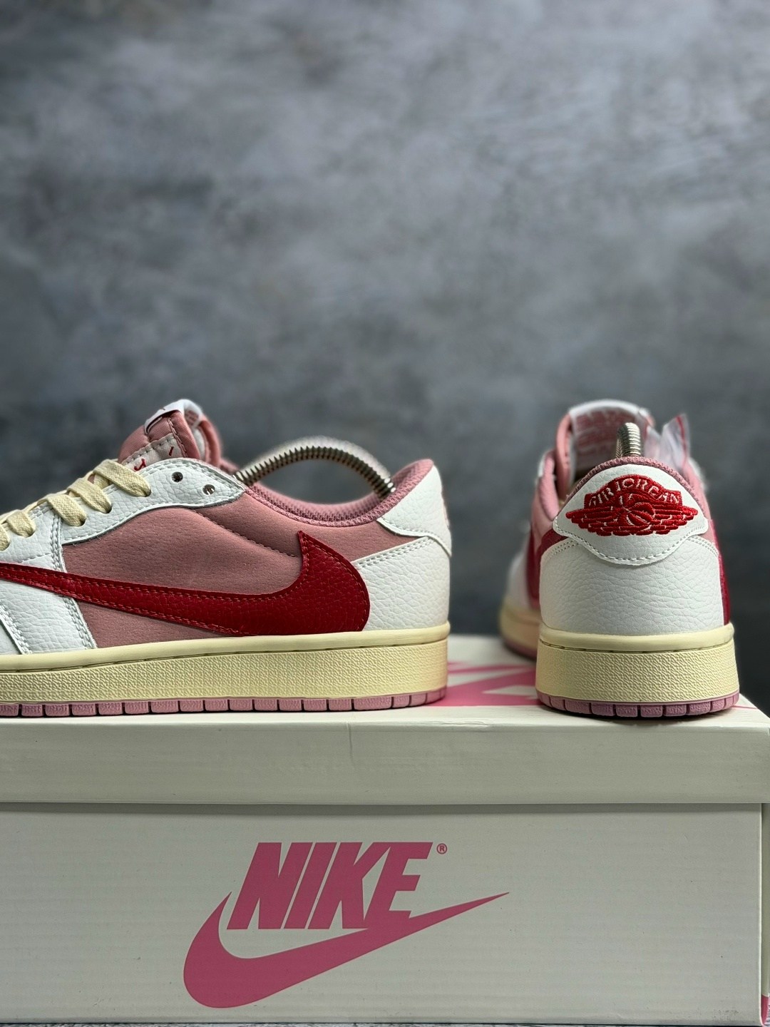 travis scott x air jordan 1 low sail shy pink,nike air jordan 1 low x travis scott,кроссовки nike air jordan x travis scott,travis scott x air jordan 1 low og sail/shy pink,nike air jordan 1 low x tra