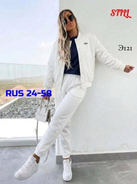 Костюм
