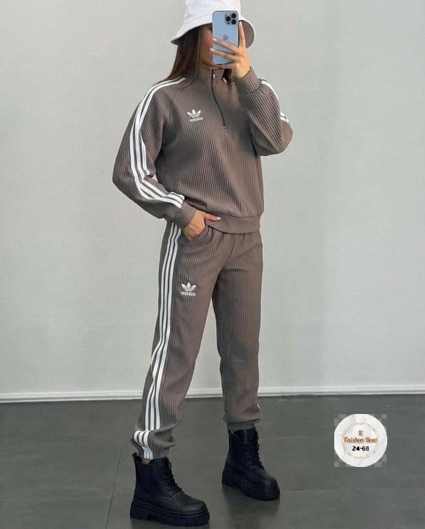 спортивный костюм женский adidas,костюм спортивный женский,женский спортивный костюм адидас,костюм спортивный женский adidas арт. 11897334,адидас костюм женский