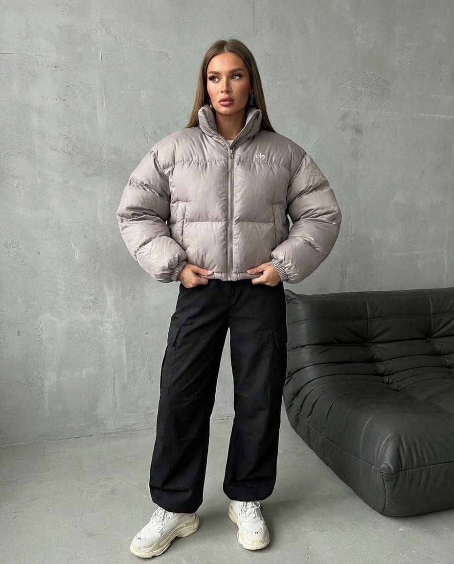 куртка монклер розовая женская,пуховик moncler,короткий женский пуховик moncler розовый,куртка moncler женская розовая,moncler розовая полиэстеровая куртка для женщин