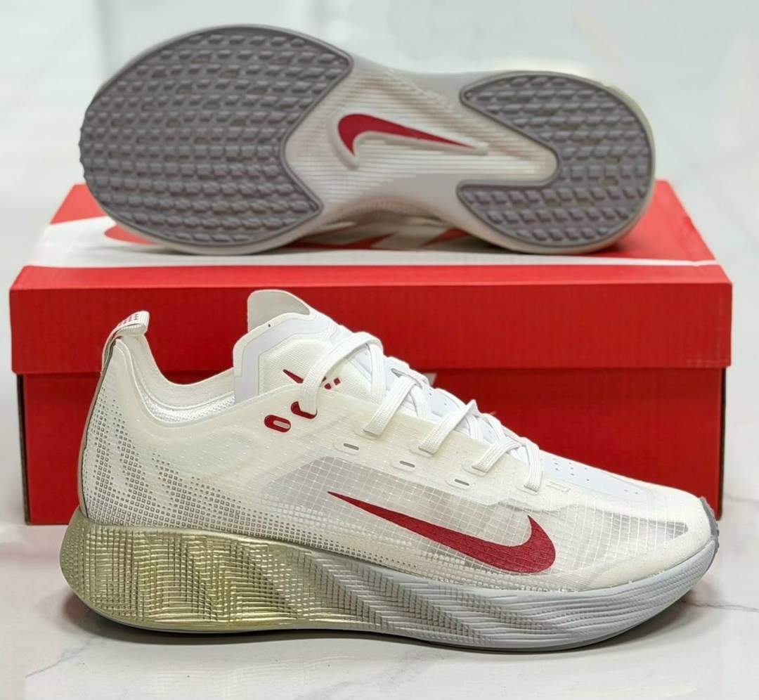 кроссовки,спортивная ,беговые кроссовки,nike кроссовки для бега,кроссовок nike
