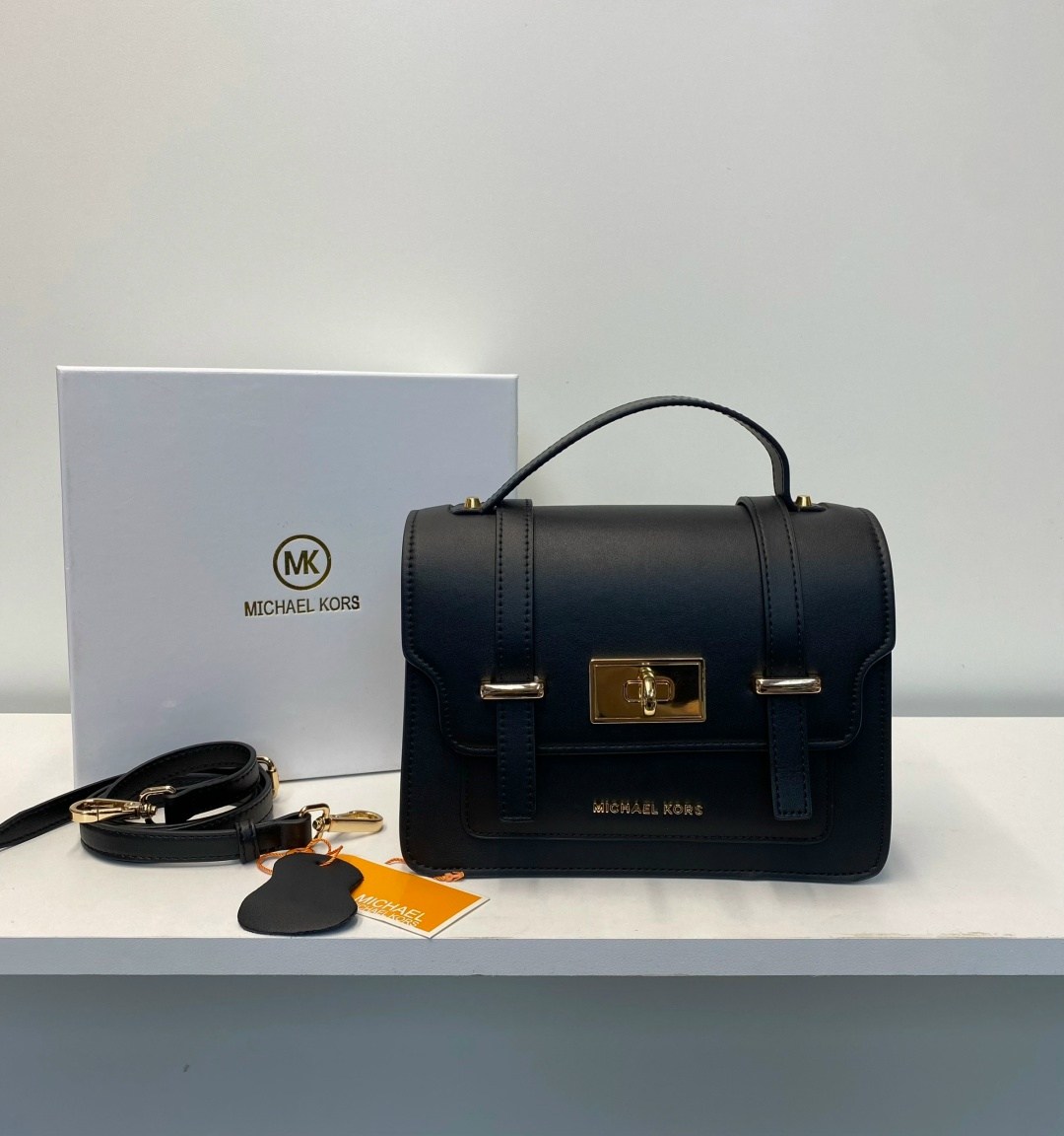 michael kors сумка,женская cумка michael kors,сумка женская michael kors оригинал,женская сумка на плечо michael kors,сумка michael kors оригинал