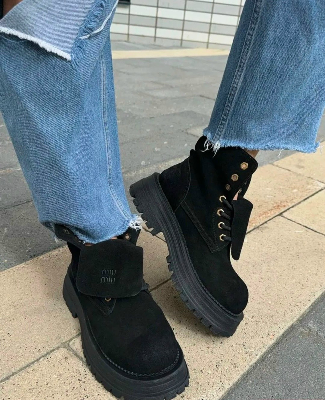 ботинки женские miu miu,ботинки миу миу,ботинки зимние брендовые миу миу kanfort shoes 275422030,ботинки замш,женские ботинки