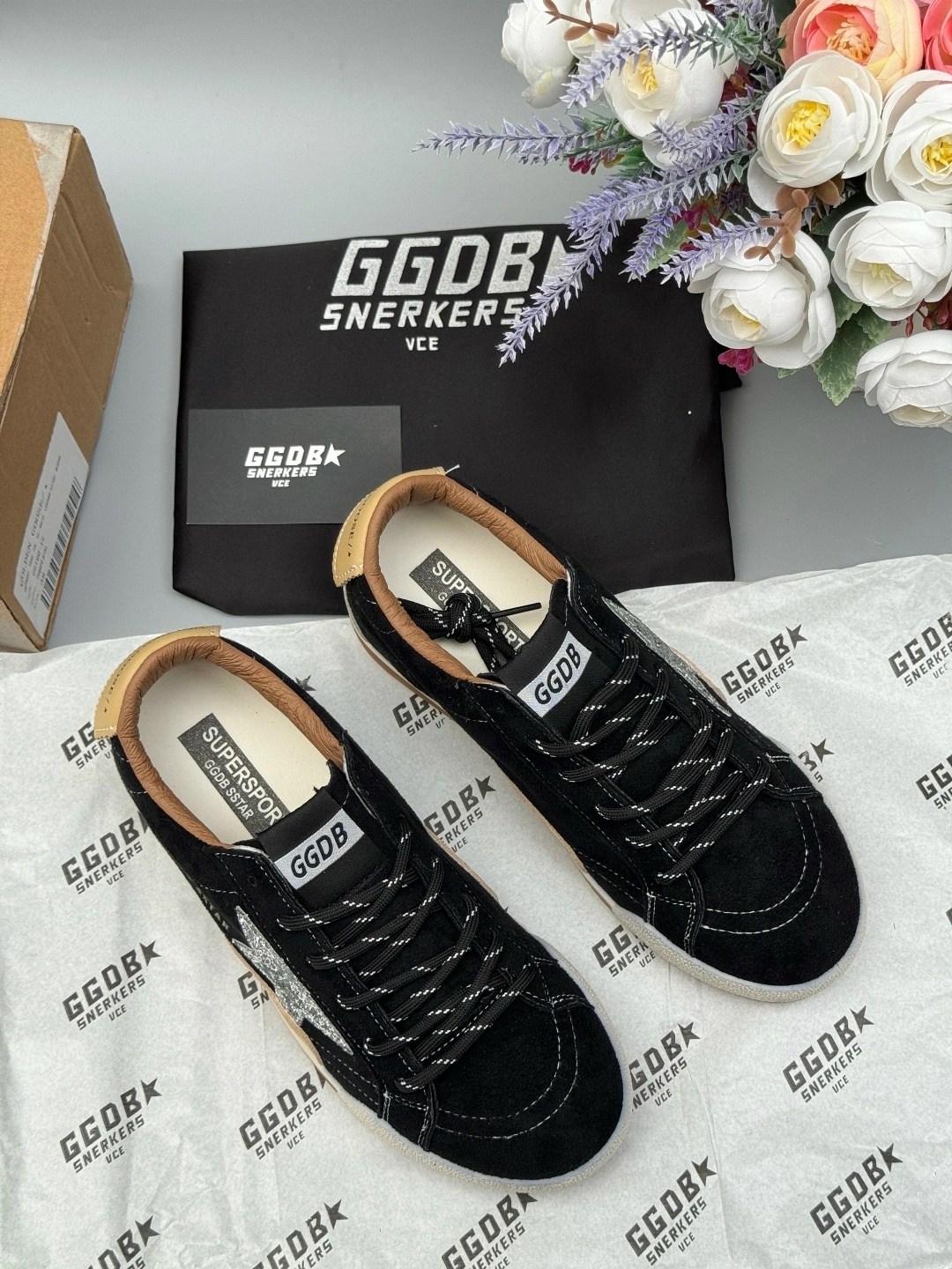 ,кеды golden goose,кеды golden goose женские,кроссовки golden goose,кеды super-star с блестками golden goose черный