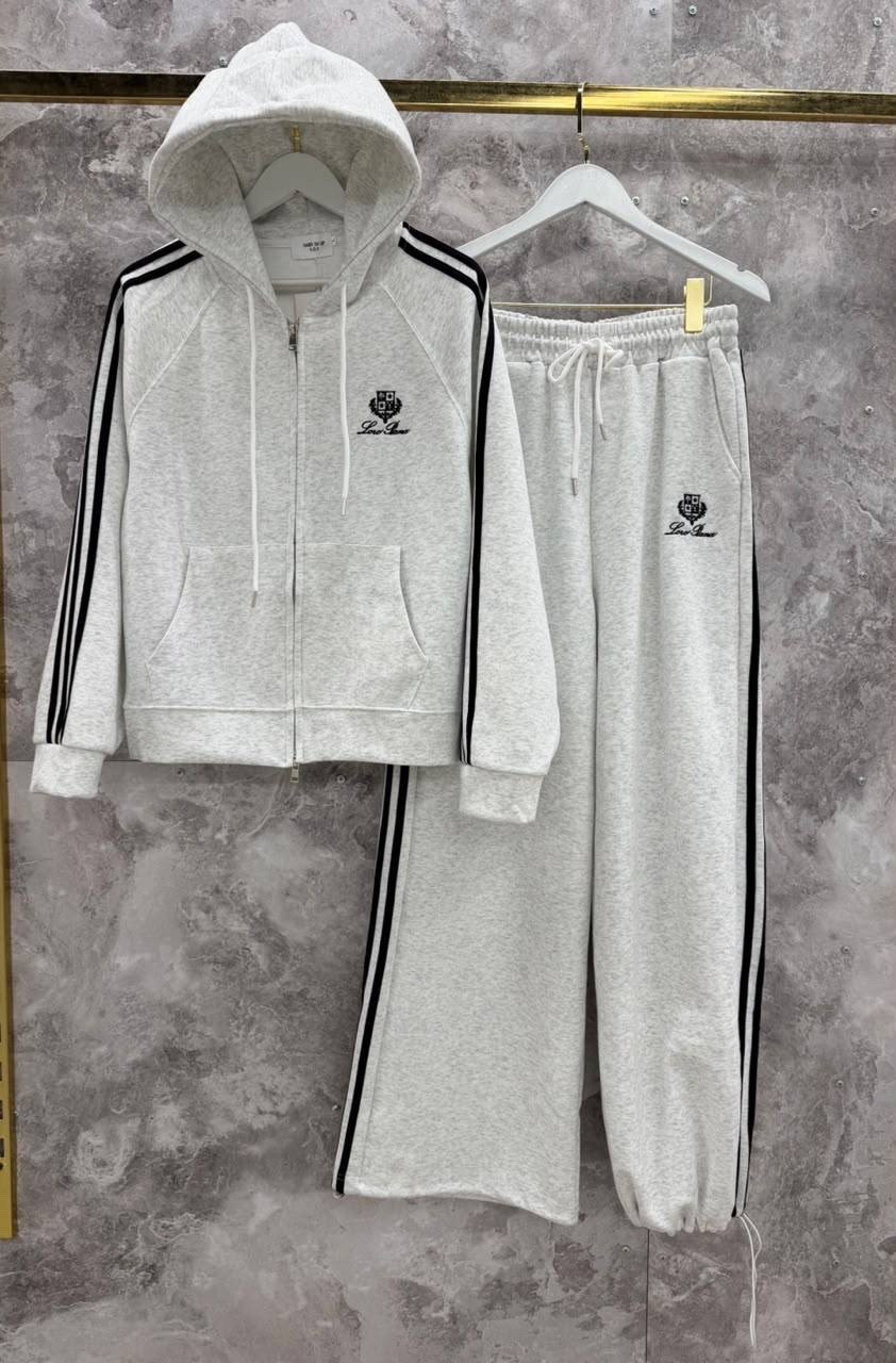 комплект одежды adidas sportswear,костюм адидас,спортивные костюмы адидас,спортивные костюмы женские,женский спортивный костюм adidas