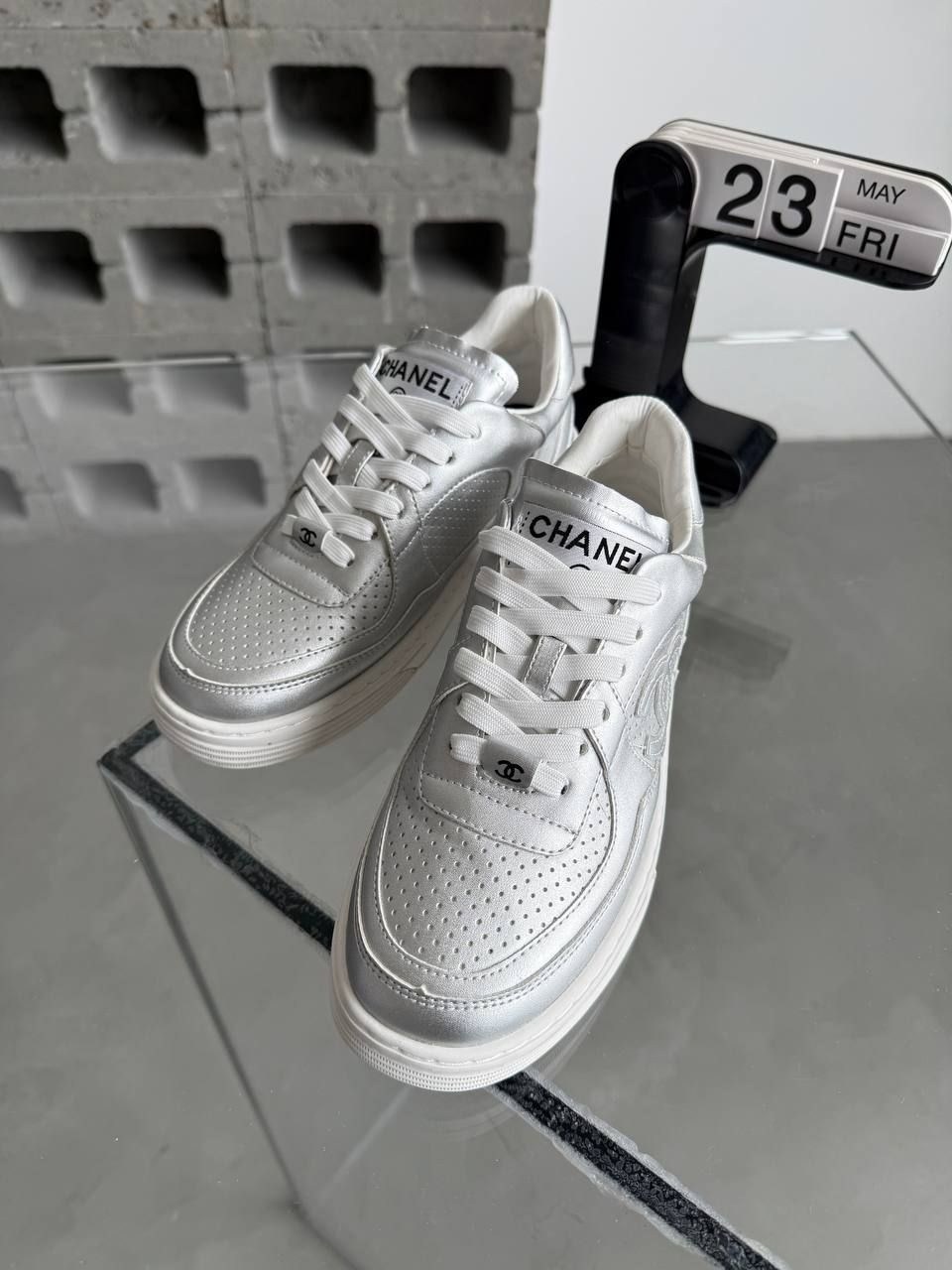 chanel кроссовки,,кроссовки женские chanel,chanel кеды,белые кожаные кеды