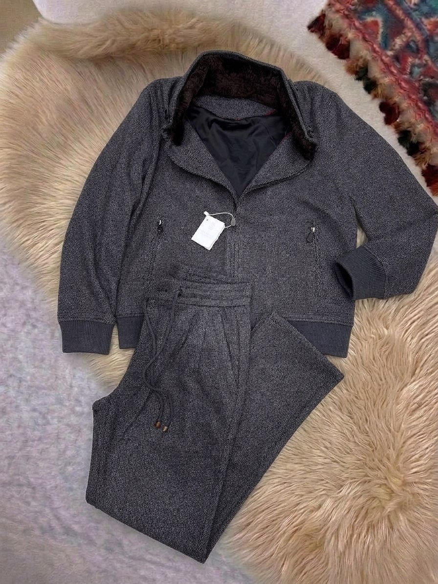 спортивный костюм brunello cucinelli,костюм спортивный loro piana,костюм brunello cucinelli,мужской спортивный костюм brunello cucinelli,костюм loro piana