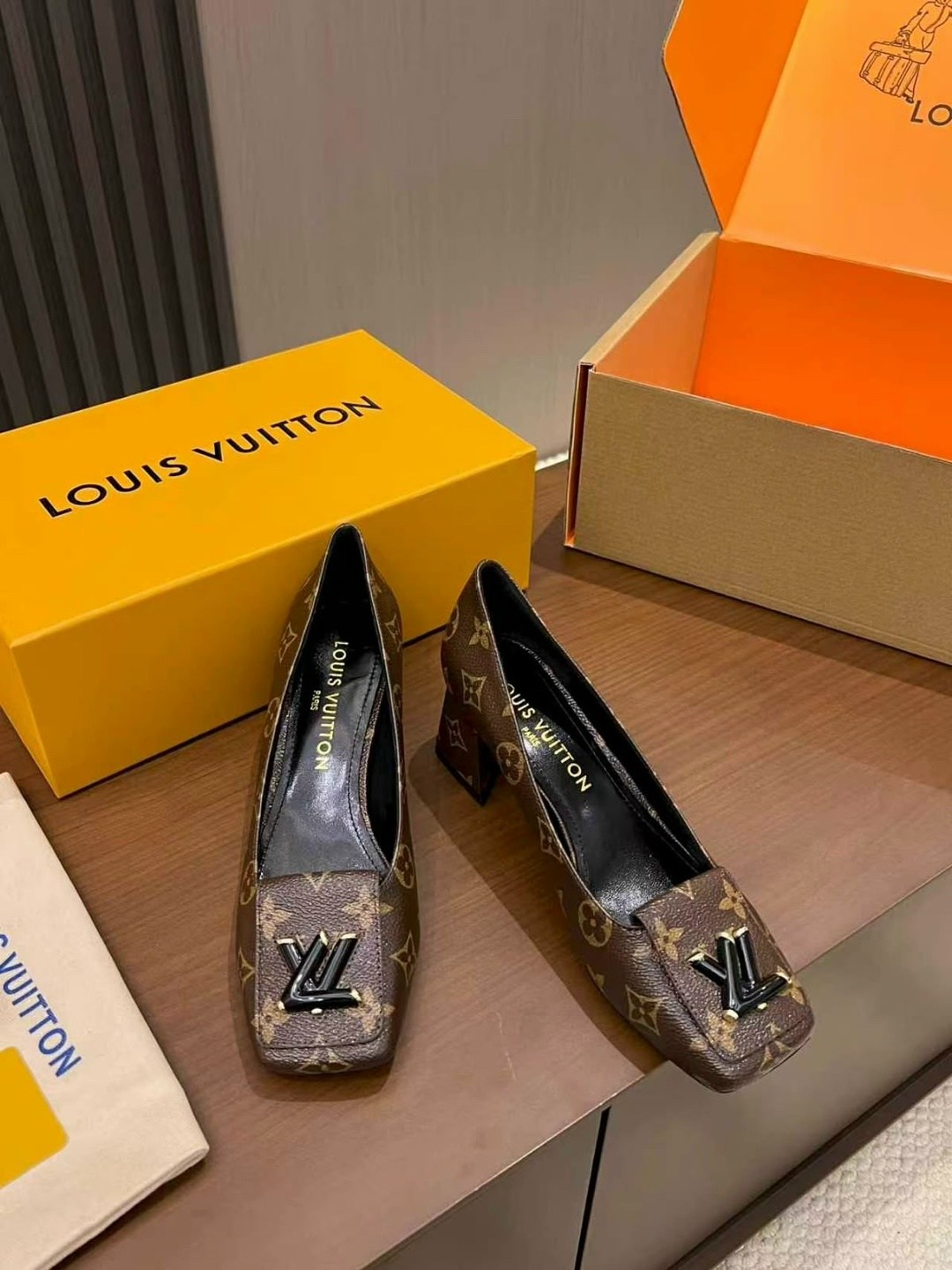 туфли louis vuitton,louis vuitton женские туфли на высоком каблуке,туфли женские,,туфли луи виттон