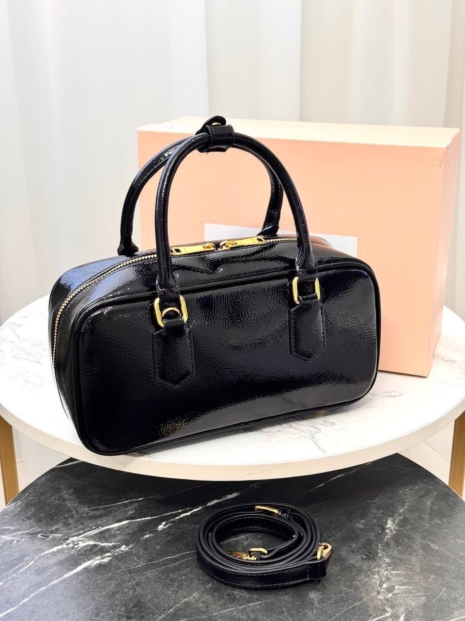 женская сумка miu miu,сумка miu miu люкс качества,сумка miu miu,сумка miu miu на плечо,женская кожаная сумка miu miu arcadie mini темно-коричневая