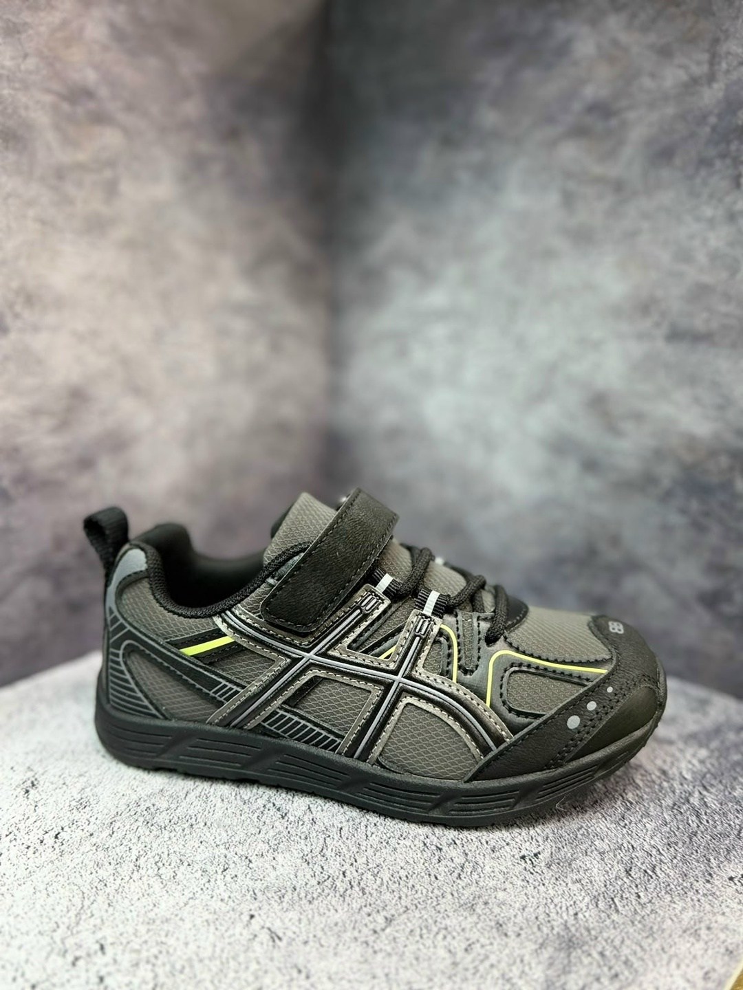 детские кроссовки,кроссовки закрытые,кроссовки asics,детская ,кроссовки мальчику