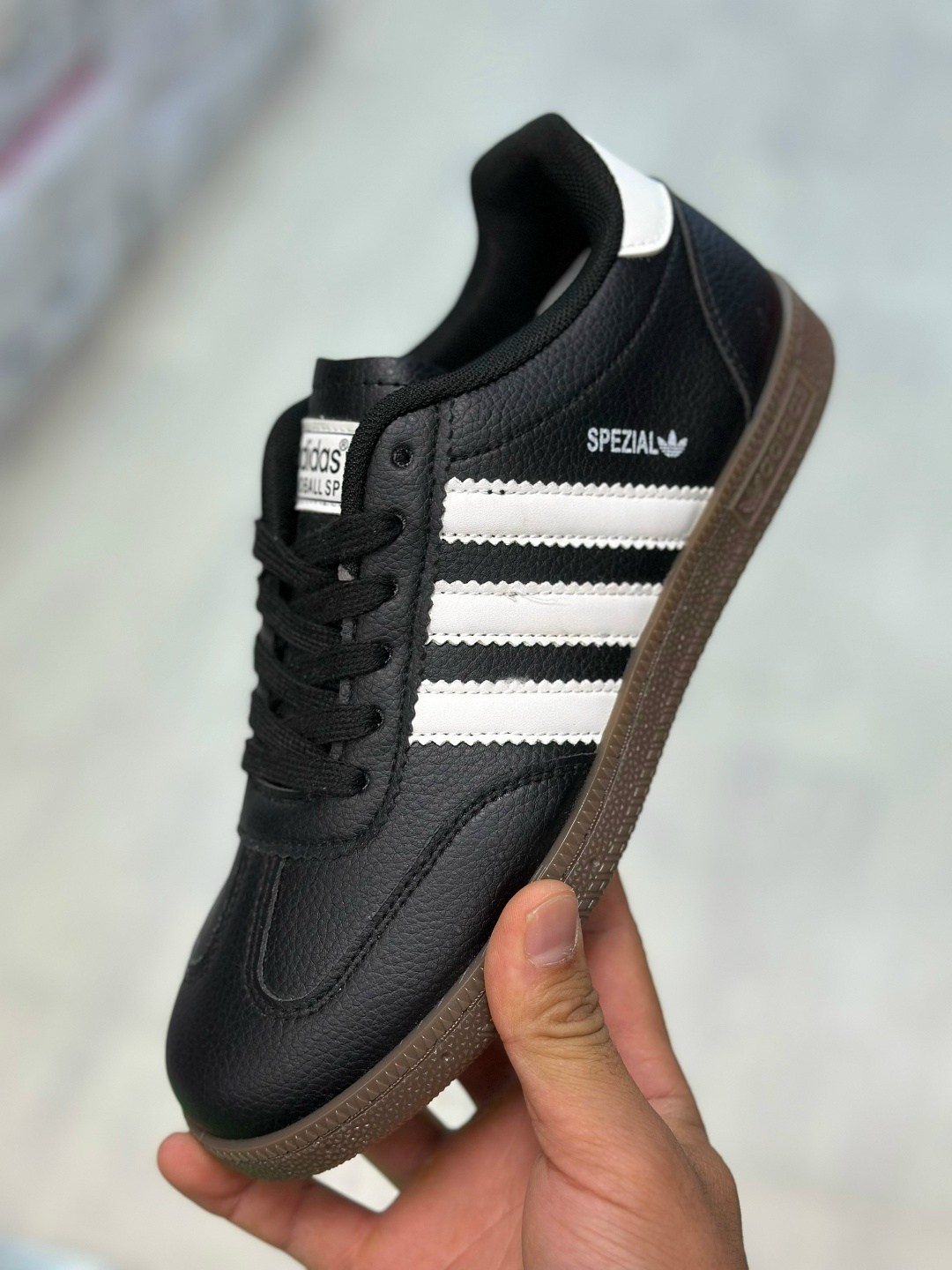 кроссовки кеды мужские adidas spezial классические,кроссовки adidas spezial,мужские кроссовки летние adidas spezial handball dark grey,кроссовки adidas originals handball spezial,кроссовки кеды adidas