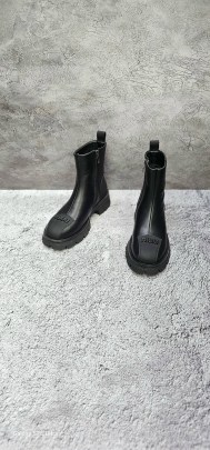 Ботинки