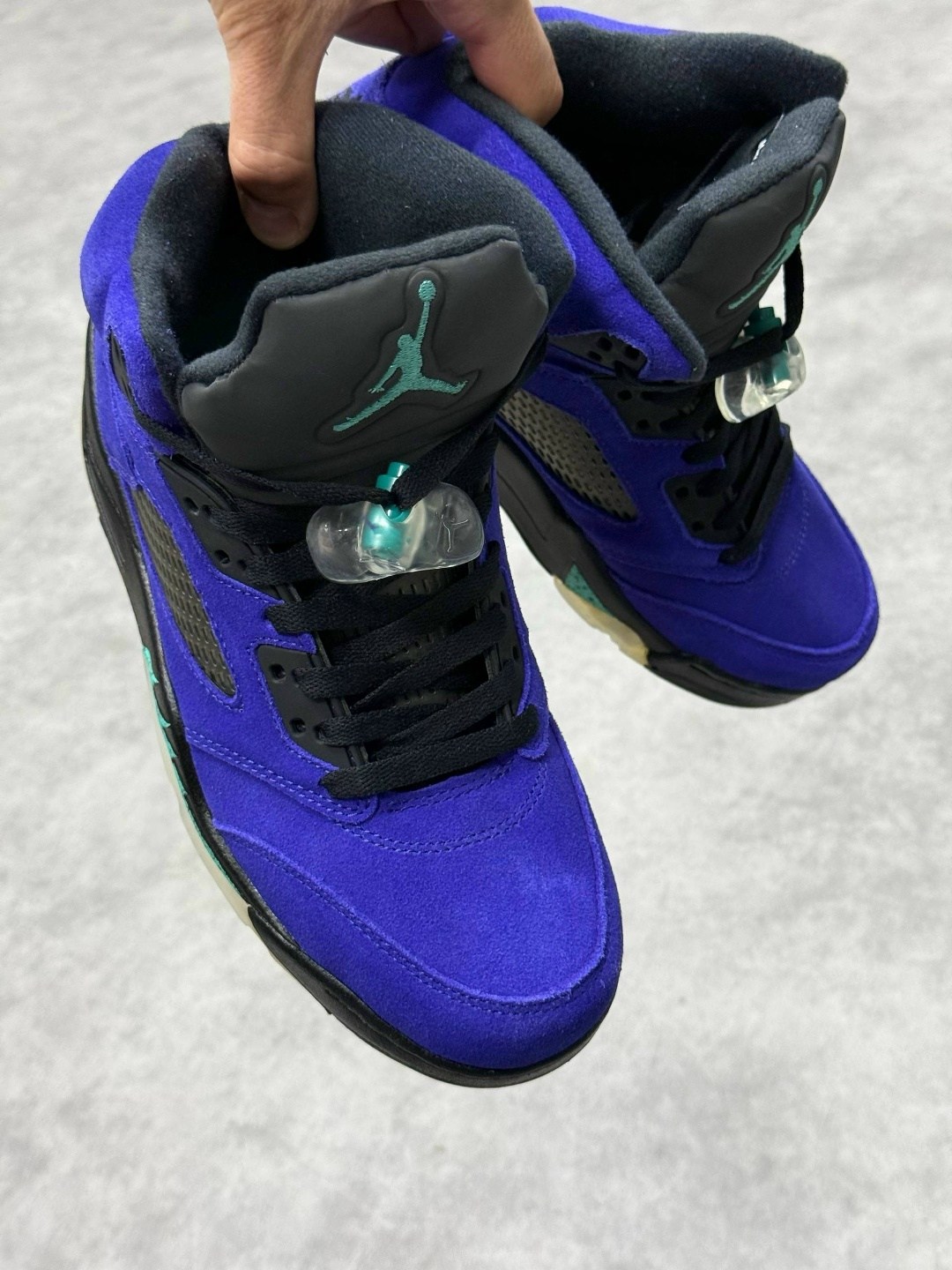 кроссовки air jordan 5 retro alternate grape,nike air jordan 5 retro,кроссовки air jordan 5 retro,air jordan 5,баскетбольная