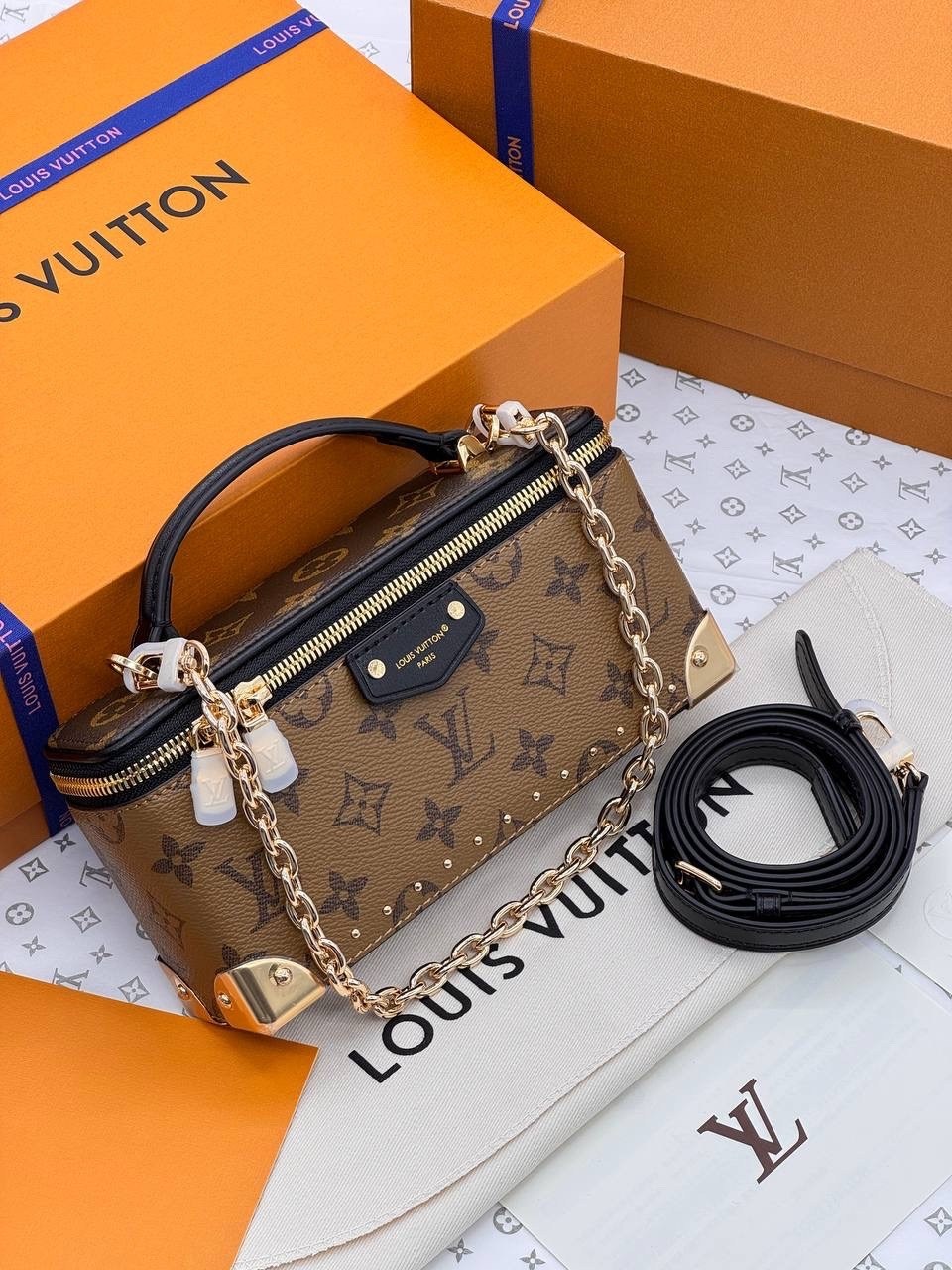 женская сумка louis vuitton,louis vuitton сумка на плечо,сумка louis vuitton,модная женская сумка,сумка женская брендовая