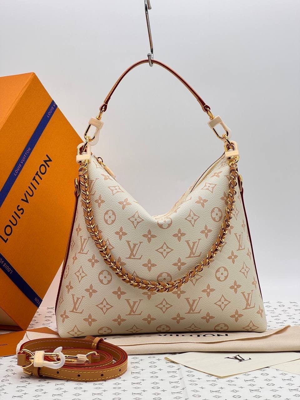 сумкa louis vuitton,louis vuitton сумка на плечо,сумочка луи виттон,сумка женская louis vuitton,сумка