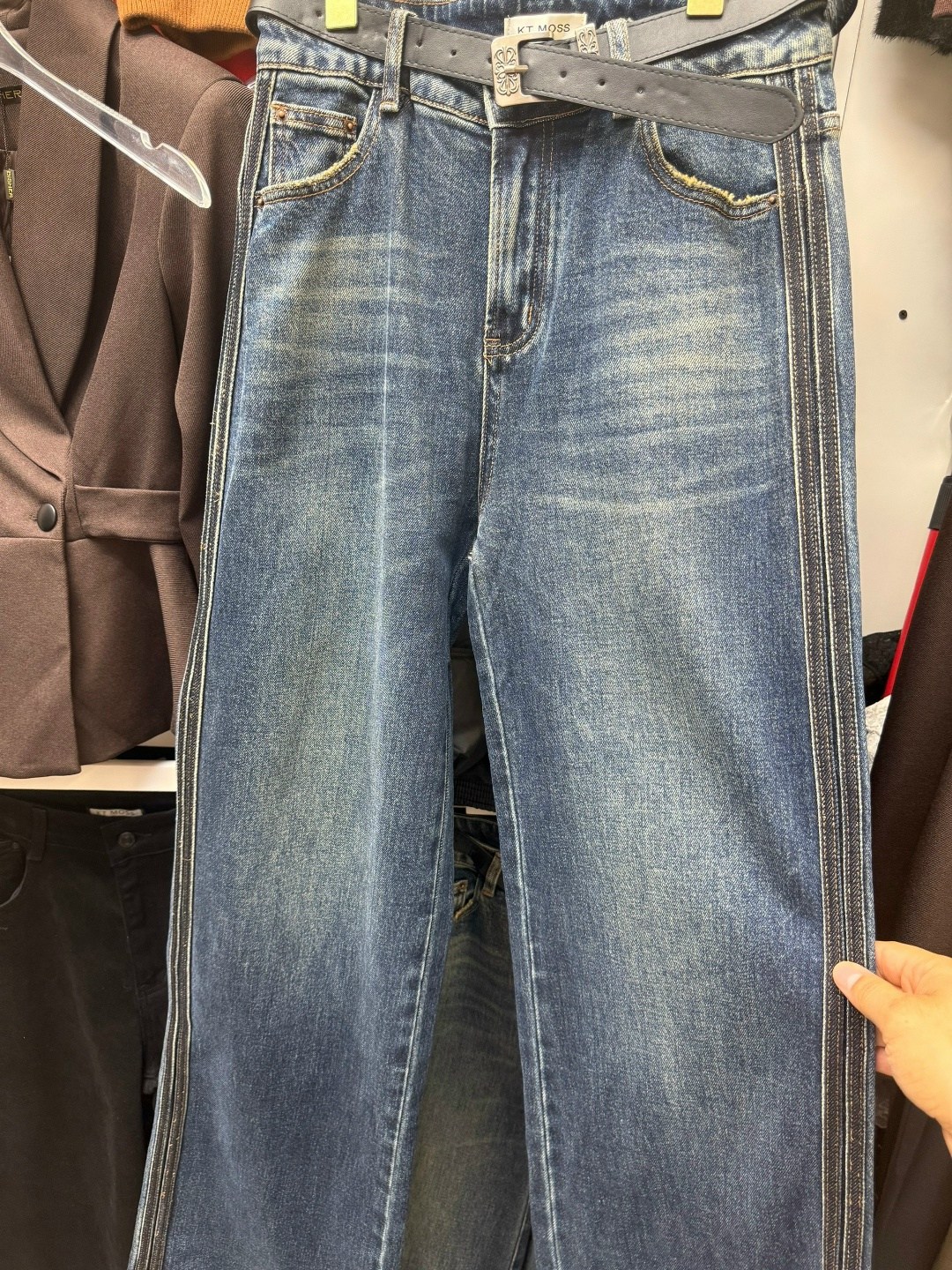 женские широкие синие джинсы christian dior,стильные джинсы,модные джинсы,женские джинсы,джинсы брюки