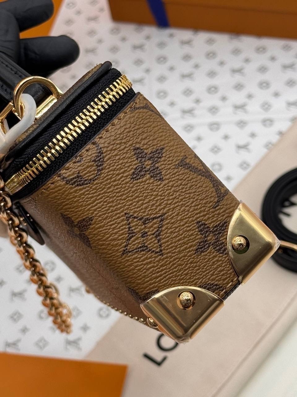 женская сумка louis vuitton,louis vuitton сумка на плечо,сумка louis vuitton,модная женская сумка,сумка женская брендовая