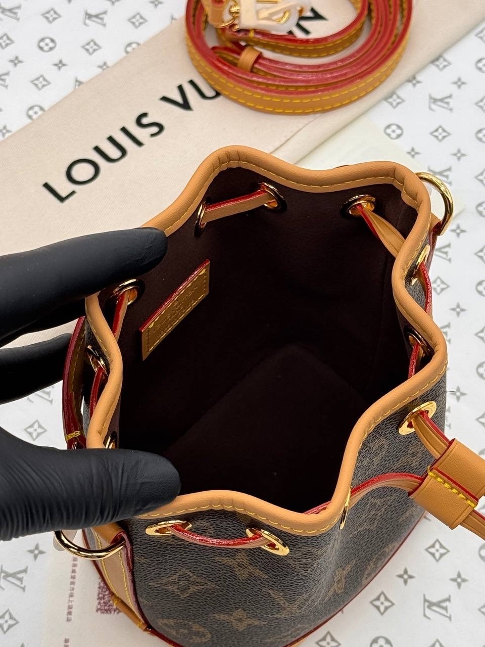 louis vuitton сумка на плечо,louis vuitton сумка,сумкмешок луи ветон,сумка женская louis vuitton,сумки луи виттон