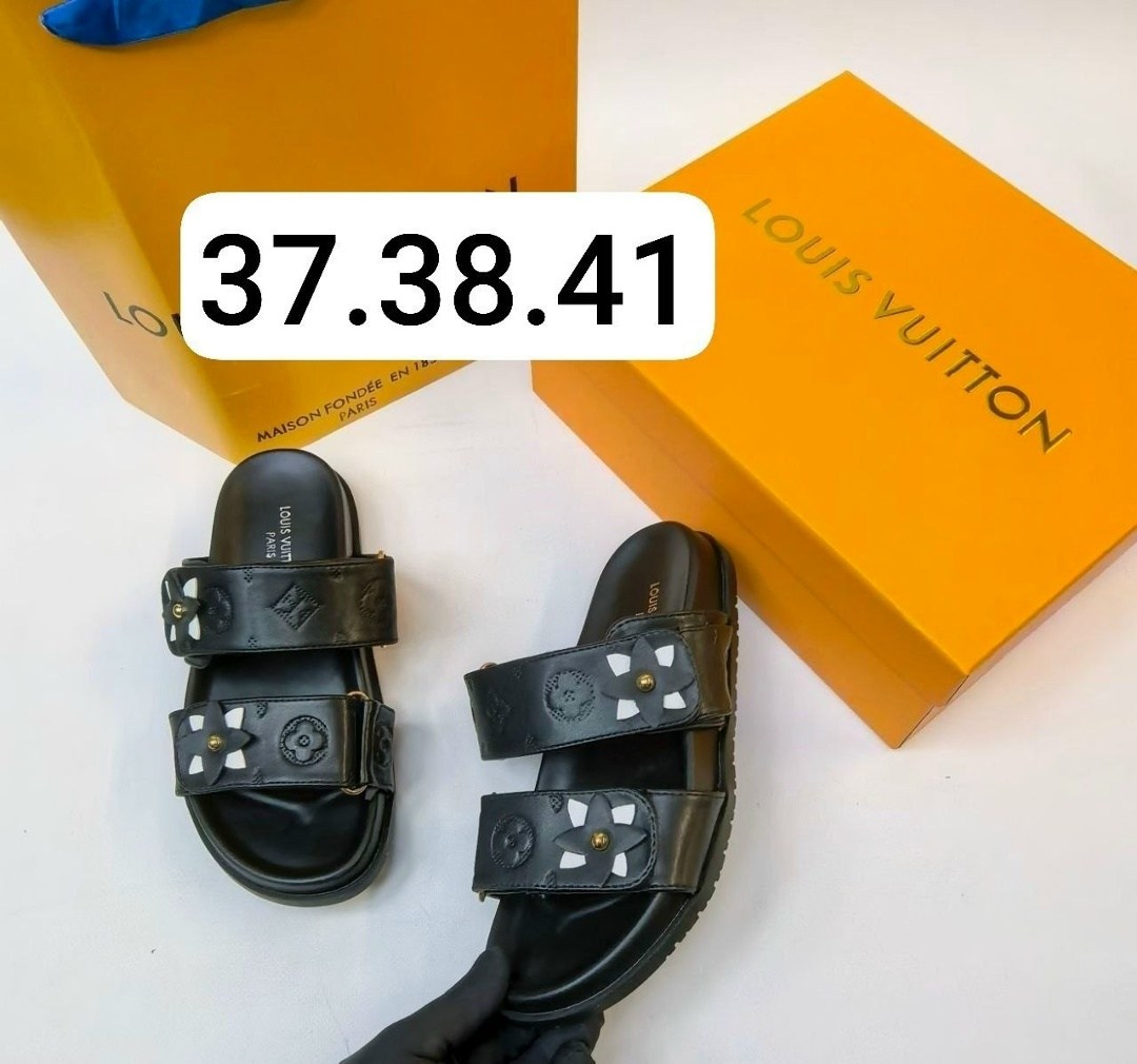 louis vuitton шлепанцы,сандалии louis vuitton,тапочки louis vuitton,новые женские модные тапочки от louis vuitton,женские модные тапочки louis vuitton
