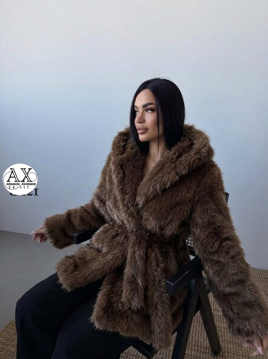 женская шуба,искусственная шуба,шуба белая,шуба,шубка