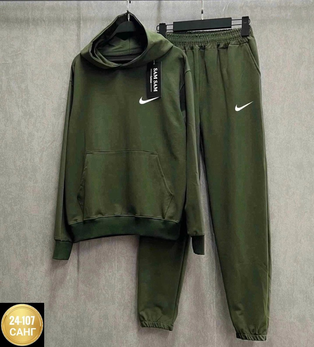спортивный костюм nike,костюм спортивный мужской nike,спортивный костюм для мужчин,костюм спортивный,костюм спортивный мужской