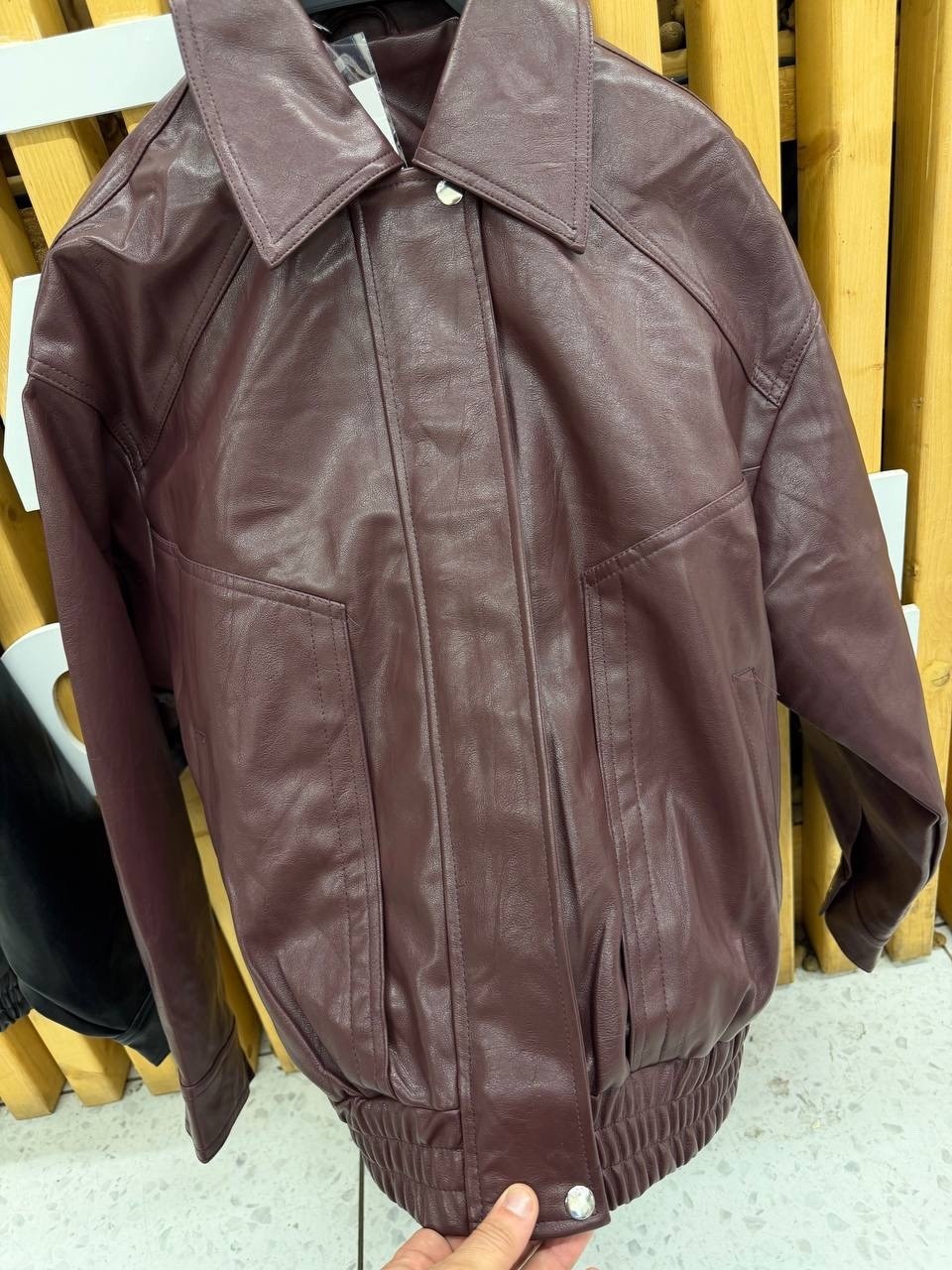 кожаная куртка,leather-jacket,chevignon кожаная куртка мужская,мужская кожаная куртка,black leather jacket