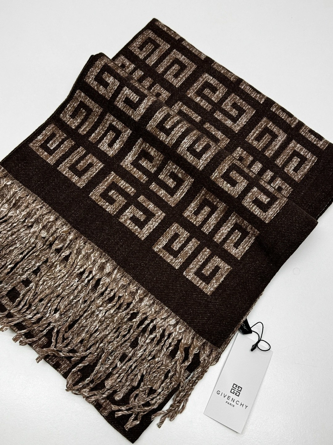 шарф fendi,шарф фенди,палантин fendi,шарфы для женщин,шарф