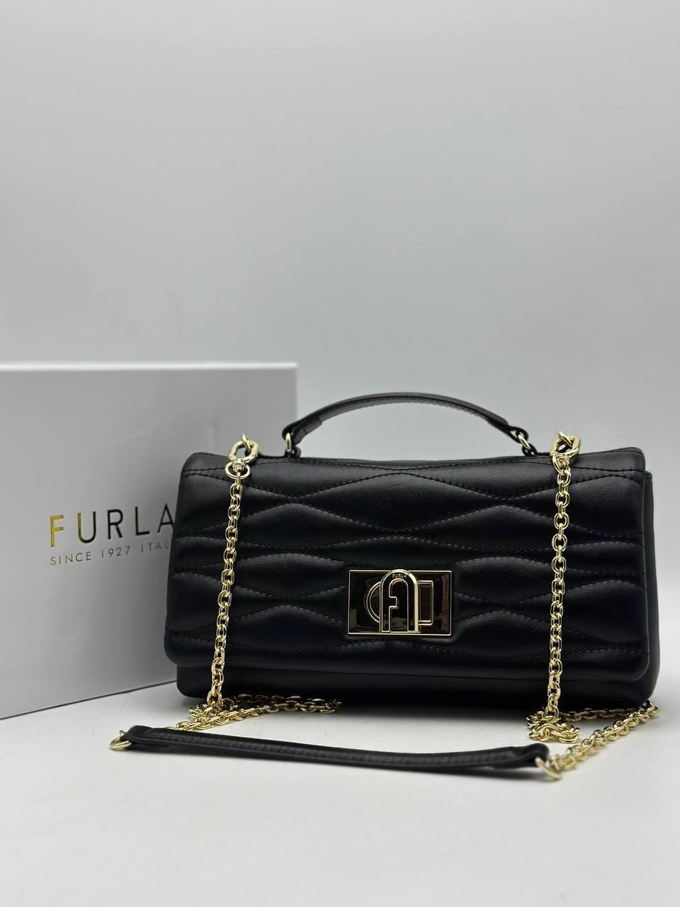 женская сумка furla,сумка,furla сумка,женская сумка,сумка через плечо с цепочкой furla