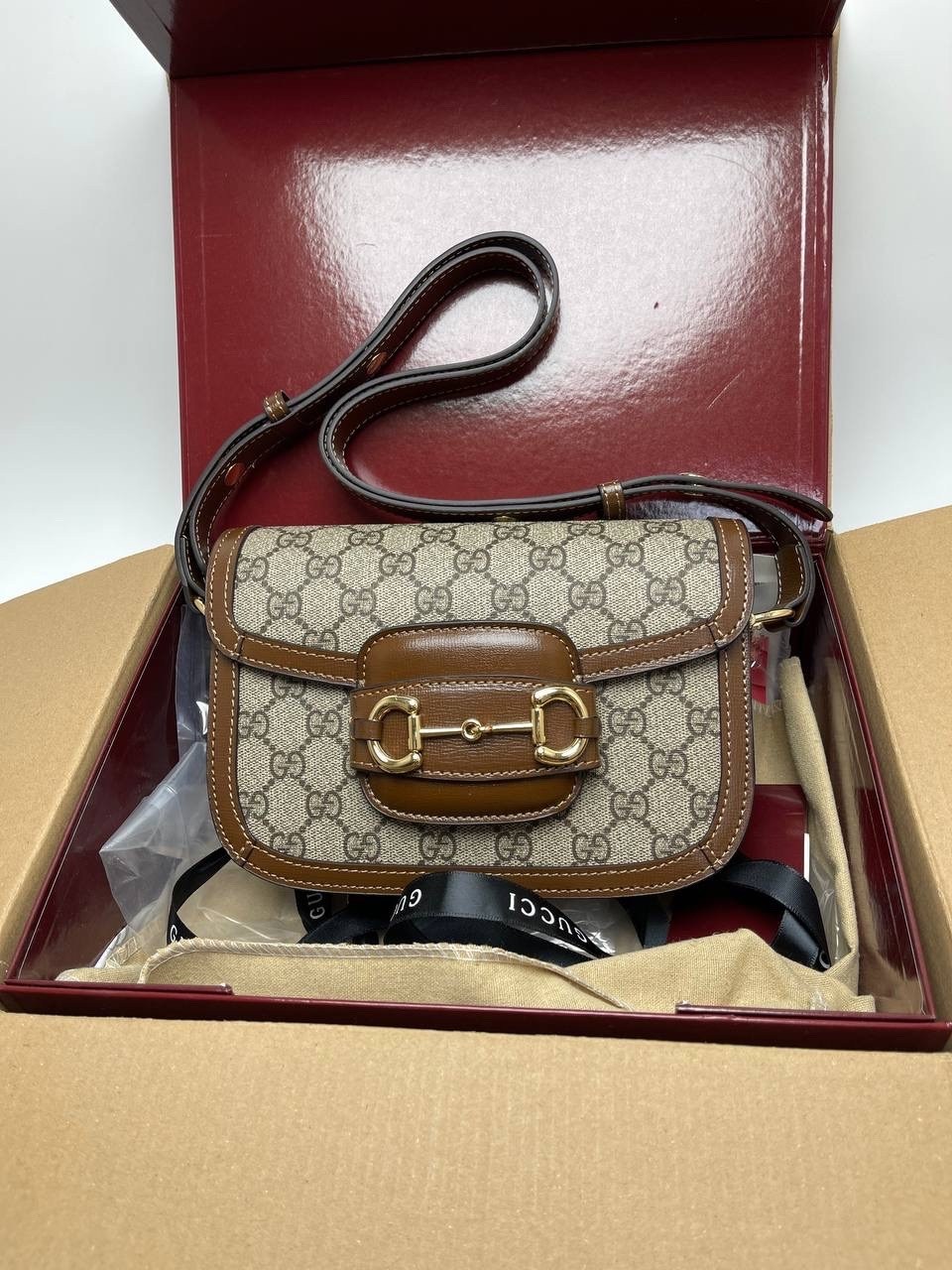 сумка gucci,сумка женская gucci,гуччи сумка женская,сумка через плечо gucci,сумки гуччи