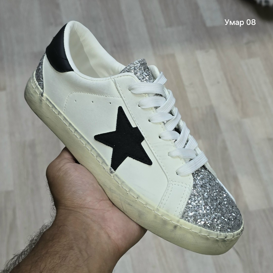 ,golden goose кеды hi star с блестками белый,golden goose кеды hi star на платформе черный,golden goose кеды baskets superstar с блестками серый,golden goose кеды с блестками