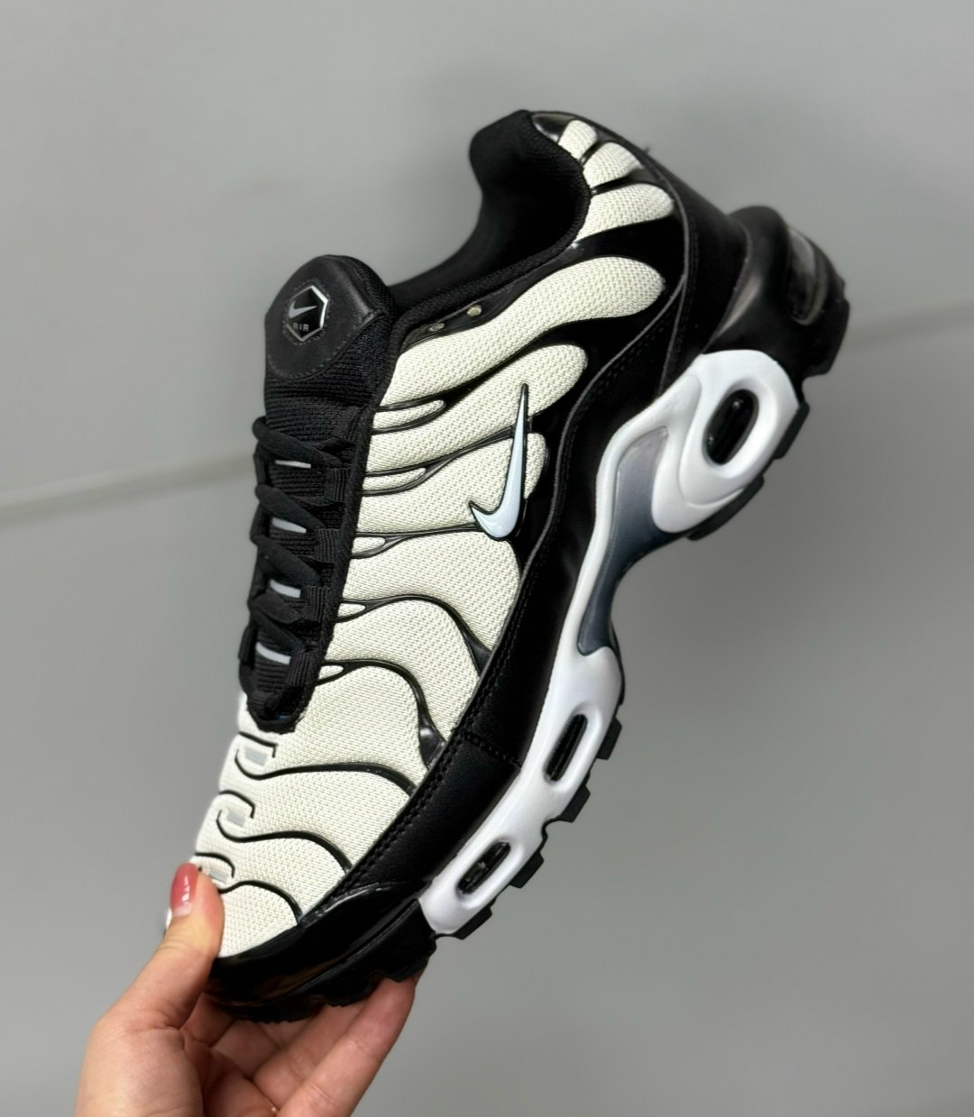 кроссовки,nike air max plus tn,кроссовки nike air max plus,nike air max plus,кроссовки для мужчин