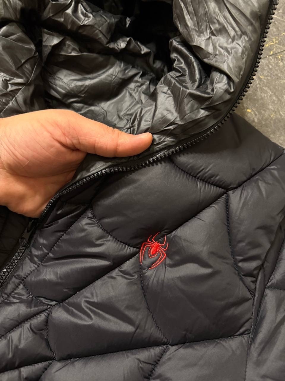 пуховик moncler spider,мужской короткий пуховик с рисунком паутины,пуховики монклер,moncler spider puffer jacket,куртка монклер