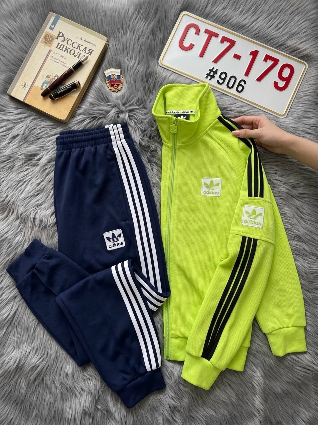 adidas originals adidas sportive track jacket,олимпийка sst adidas originals,adidas originals олимпийка,спортивный костюм adidas originals,adidas originals adidas