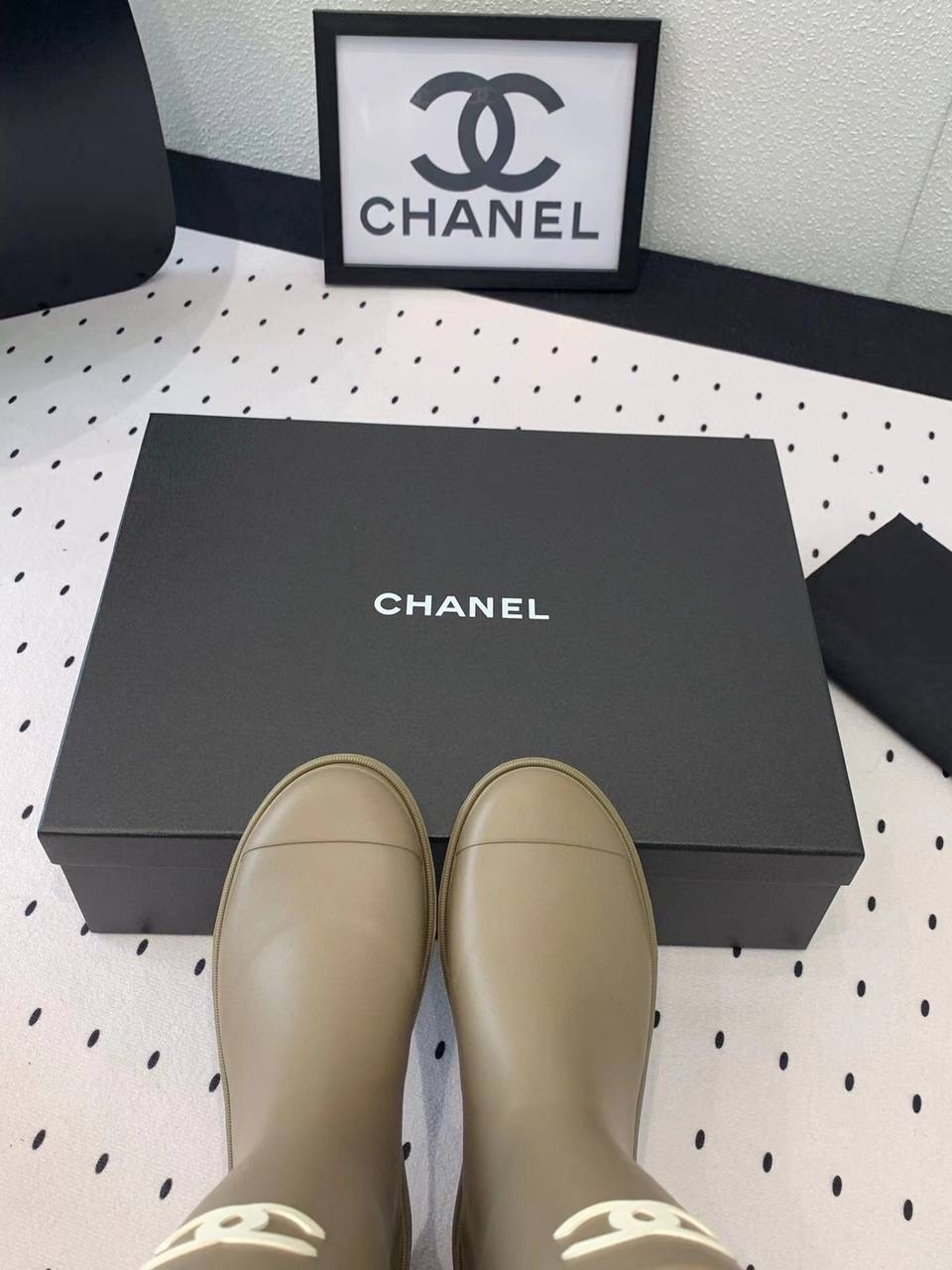 сапоги chanel,резиновые сапоги chanel,женские резиновые сапоги chanel,сапоги шанель,резиновые сапоги шанель