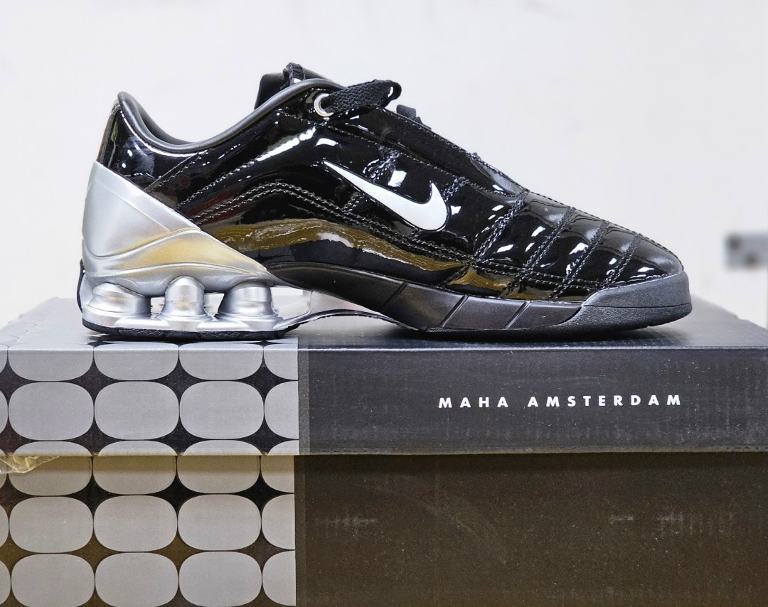 кроссовки,кроссовки оригинальные,кроссовки shox,спортивная ,мужской кроссовки