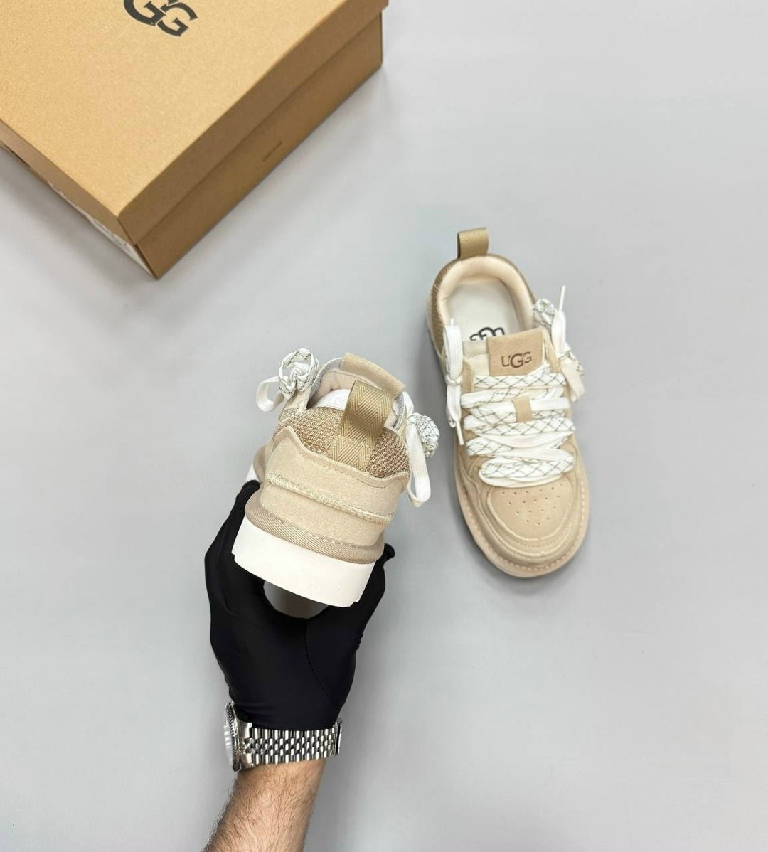 ,кроссовки ugg,кроссовки женские, женская,теплые кроссовки