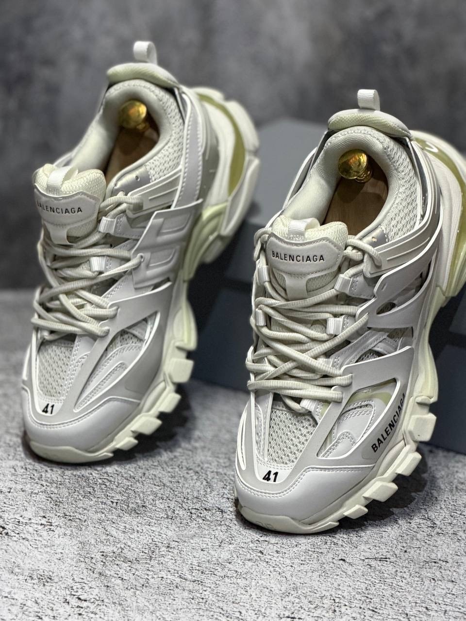 кроссовки balenciaga track,кроссовки balenciaga,кроссовки мужские "balenciaga track" р. 41-45,кроссовки balenciaga track trainers white,кроссовки баленсиага трек белые
