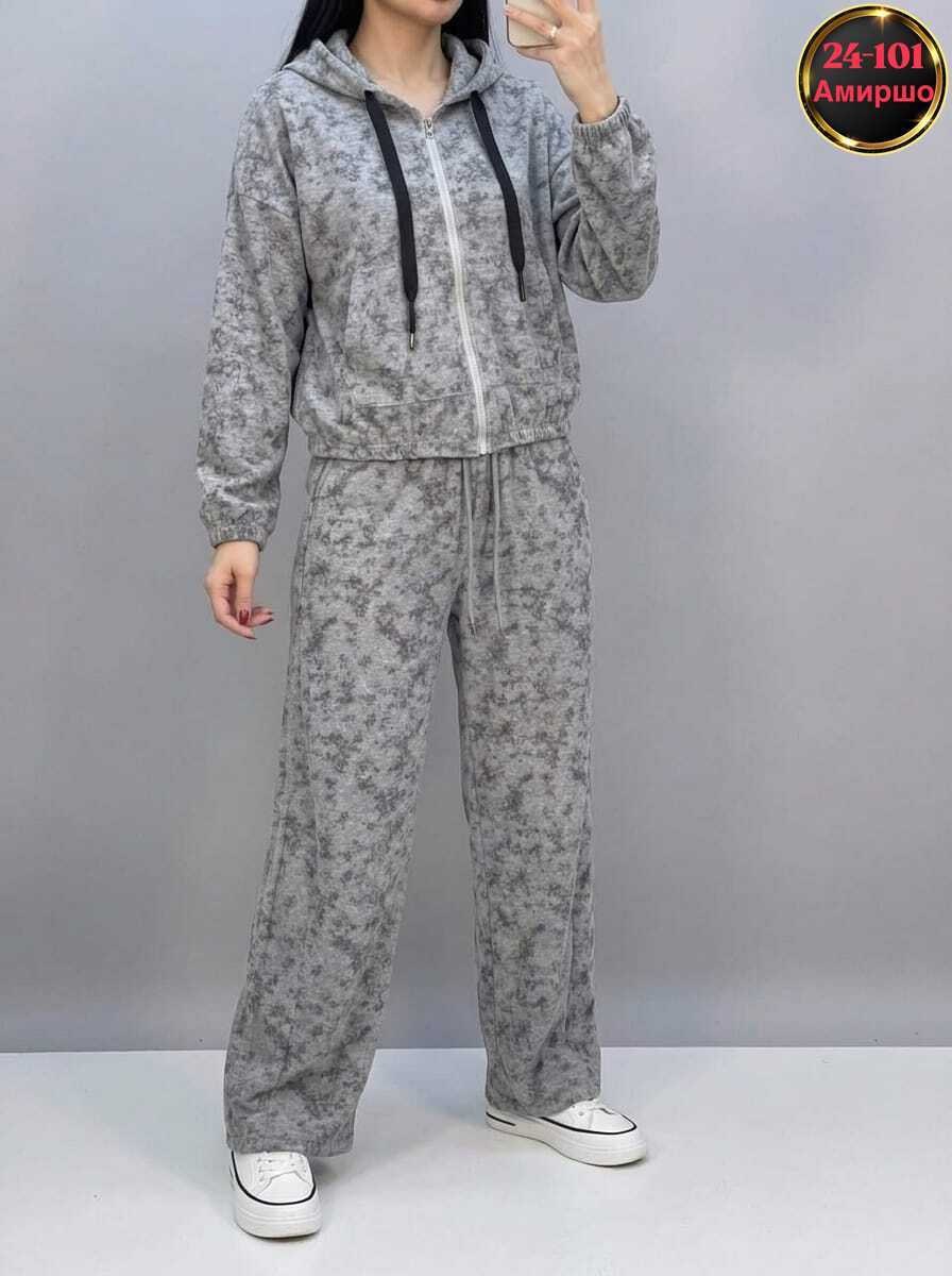 женский костюм,спортивный костюм,женский спортивный костюм,костюм велюровый,костюм леопардовый