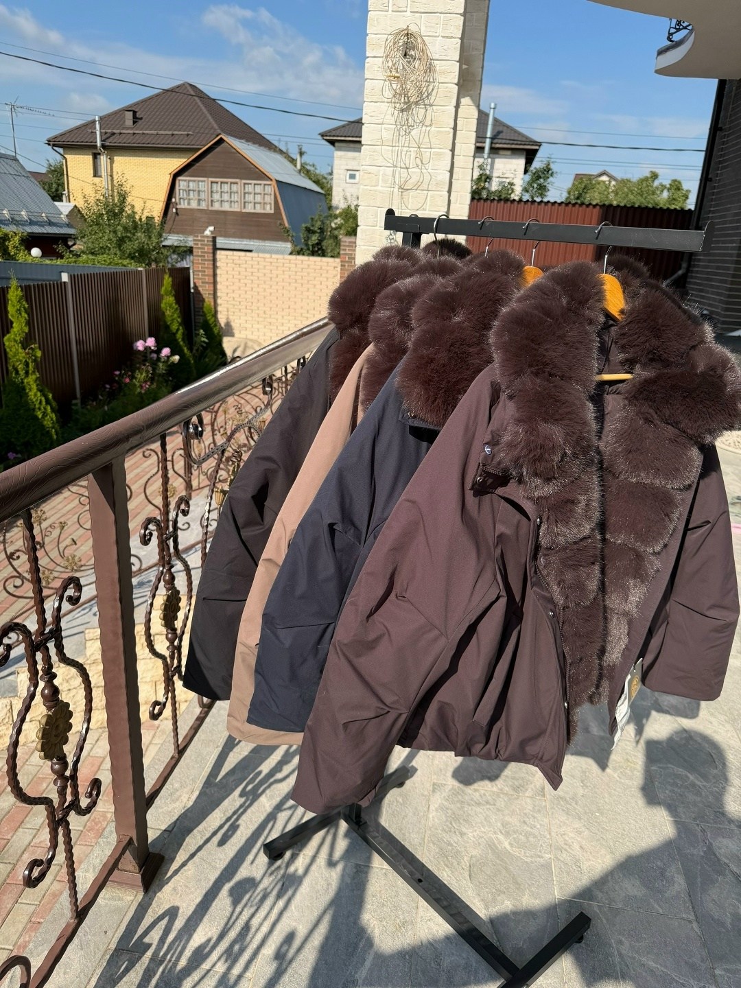 парка с натуральным мехом,пуховики с мехом,парка с натуральным мехом женская,зимняя куртка с натуральным мехом,пуховики куртки парки