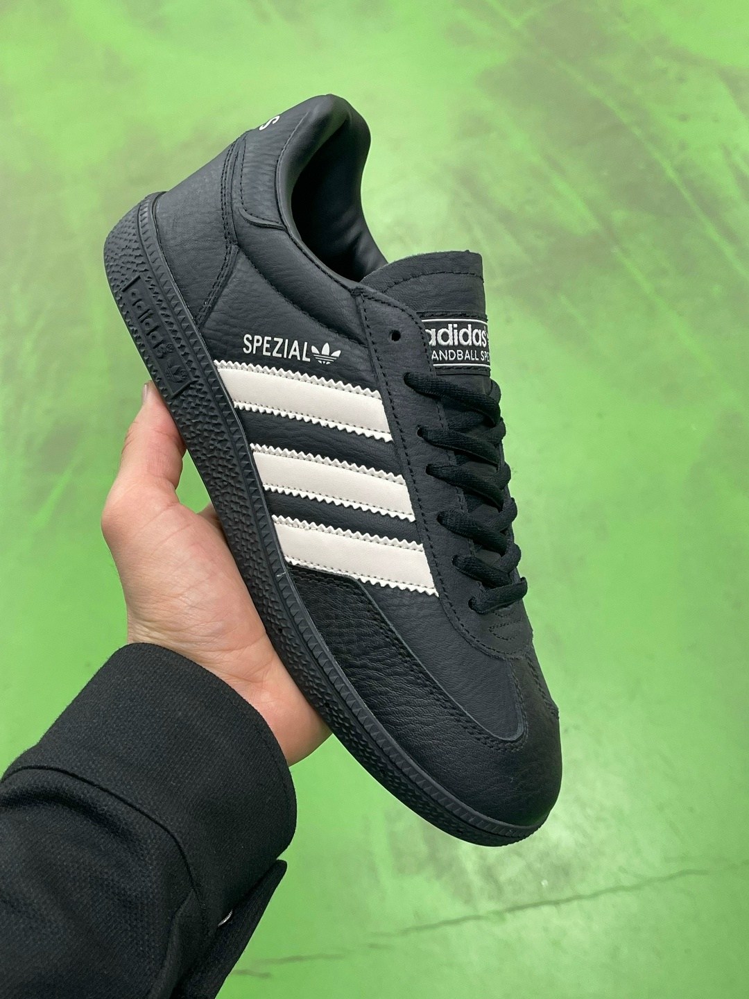 кроссовки adidas spezial,кроссовки адидас spezial,кроссовки adidas,кроссовки мужские adidas spezial серые,кроссовки adidas originals handball spezial