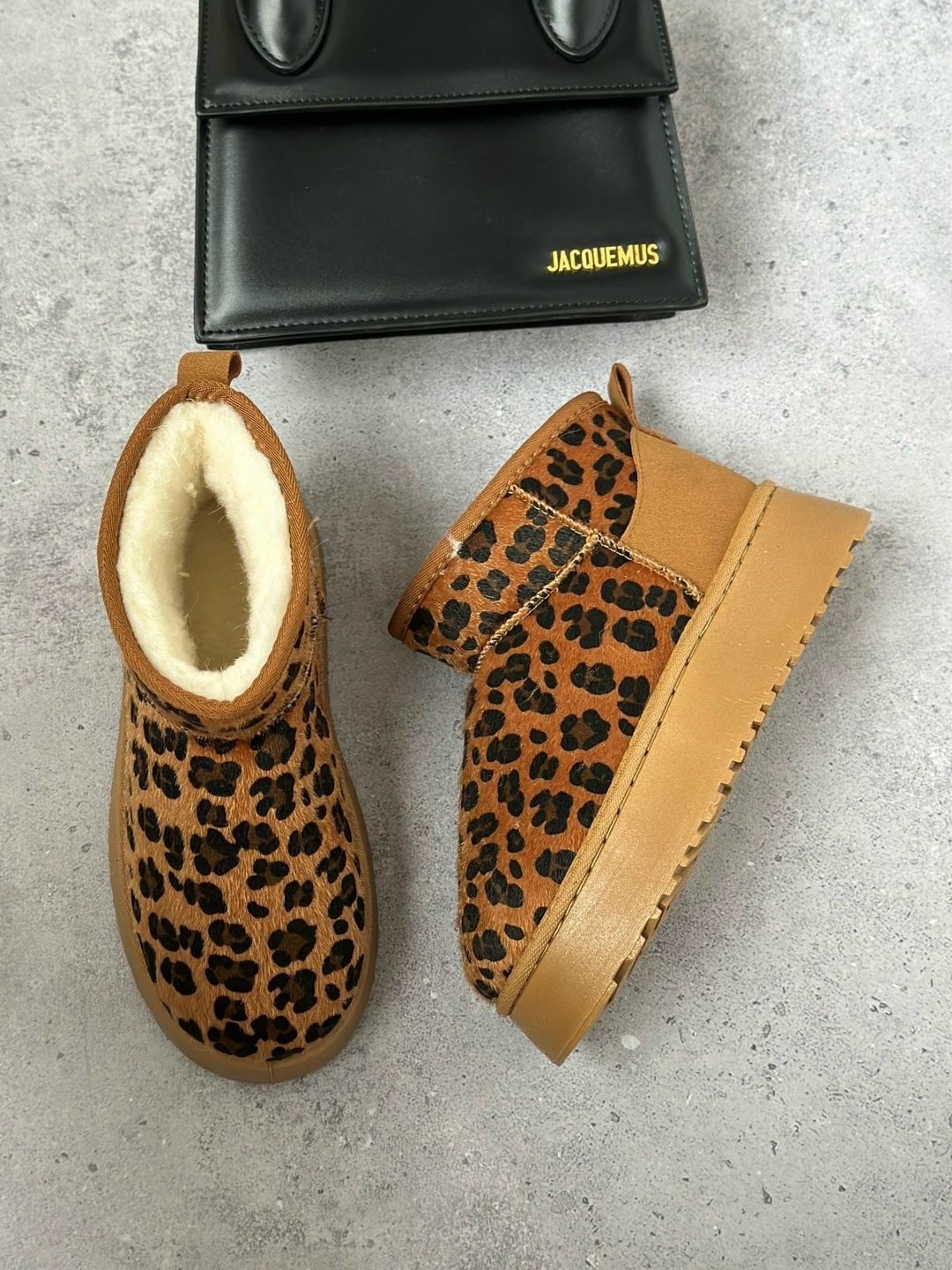 леопардовые угги женские короткие shoe world 264220472,леопардовые угги,угги женские,угги леопардовые на платформе,ботинки с леопардовым принтом