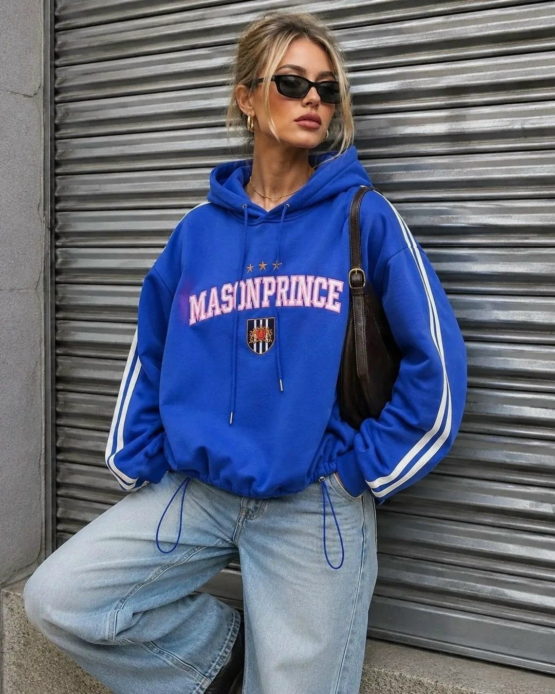 blue sweatshirt,кэжуал одежда,уличный стиль,оверсайз худи,спортивные костюм