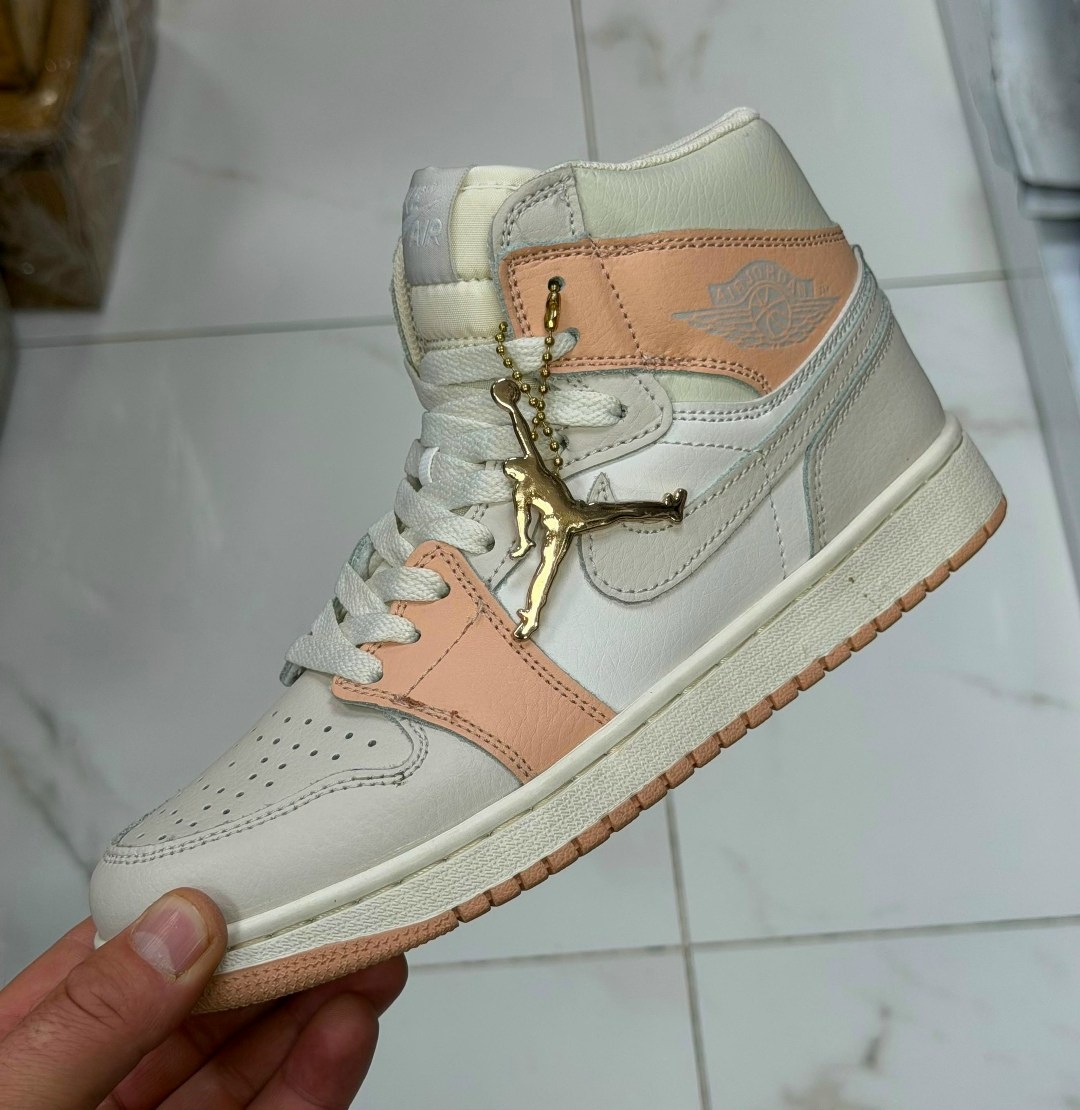 кроссовки женские nike air jordan 1,кроссовки nike air jordan 1 mid,кроссовки nike air jordan 1,nike air jordan 1 mid,кроссовки nike air jordan 1 retro
