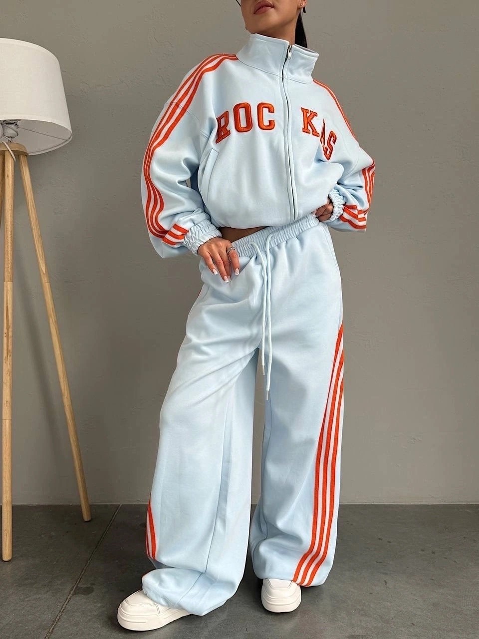 женский спортивный костюм,костюм женский,спортивный костюм,костюм спортивный красный,костюм красный