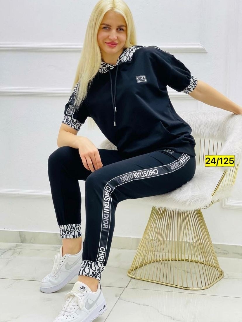 женские костюмы спортивные,костюм женские спортивные костюмы,женские спортивные костюмы гесс,костюм спорт шик,костюм спортивный