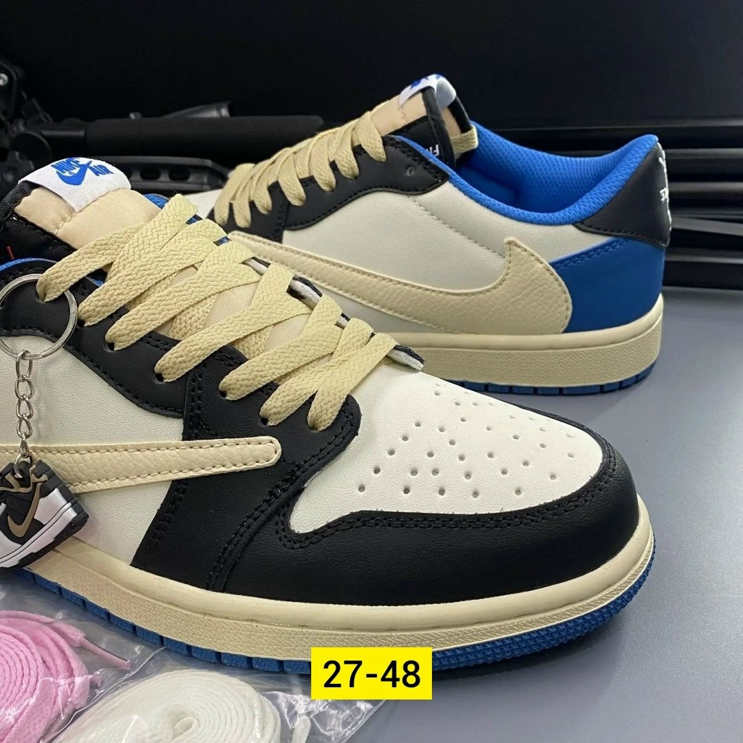 кроссовки nike air jordan 1 low & travis scott,nike air jordan 1 low travis scott,кроссовки,кроссовки nike travis scott x air jordan 1 low,кроссовки nike air jordan travis scott