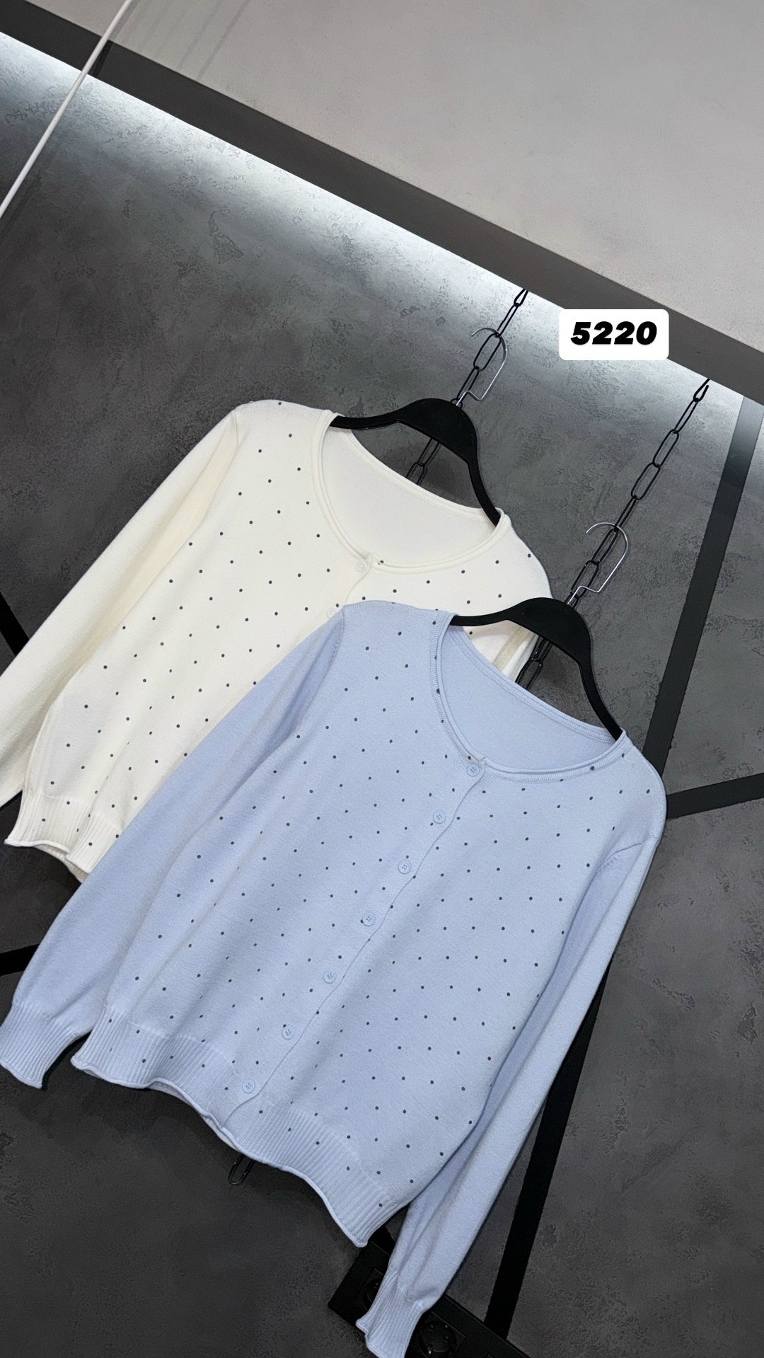 женская кофта,кофта с бусинами,модные свитера,кофта со стразами,кофта кардиган