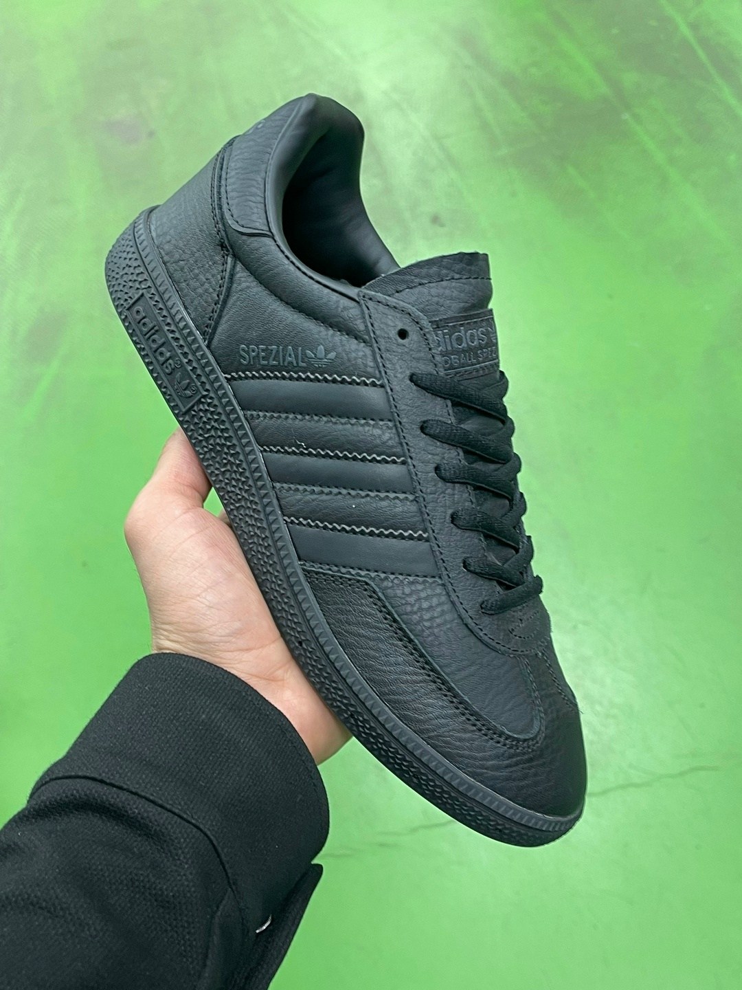 кроссовки adidas spezial,кроссовки адидас spezial,кроссовки adidas,кроссовки мужские adidas spezial серые,кроссовки adidas originals handball spezial