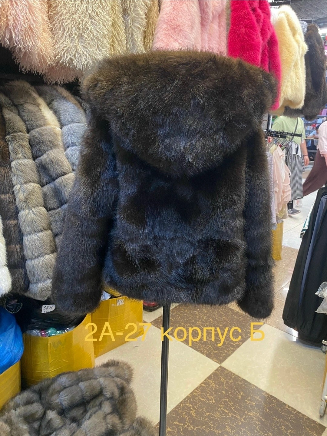 женская шуба,шубка,шуба,искусственная шуба,шуба белая