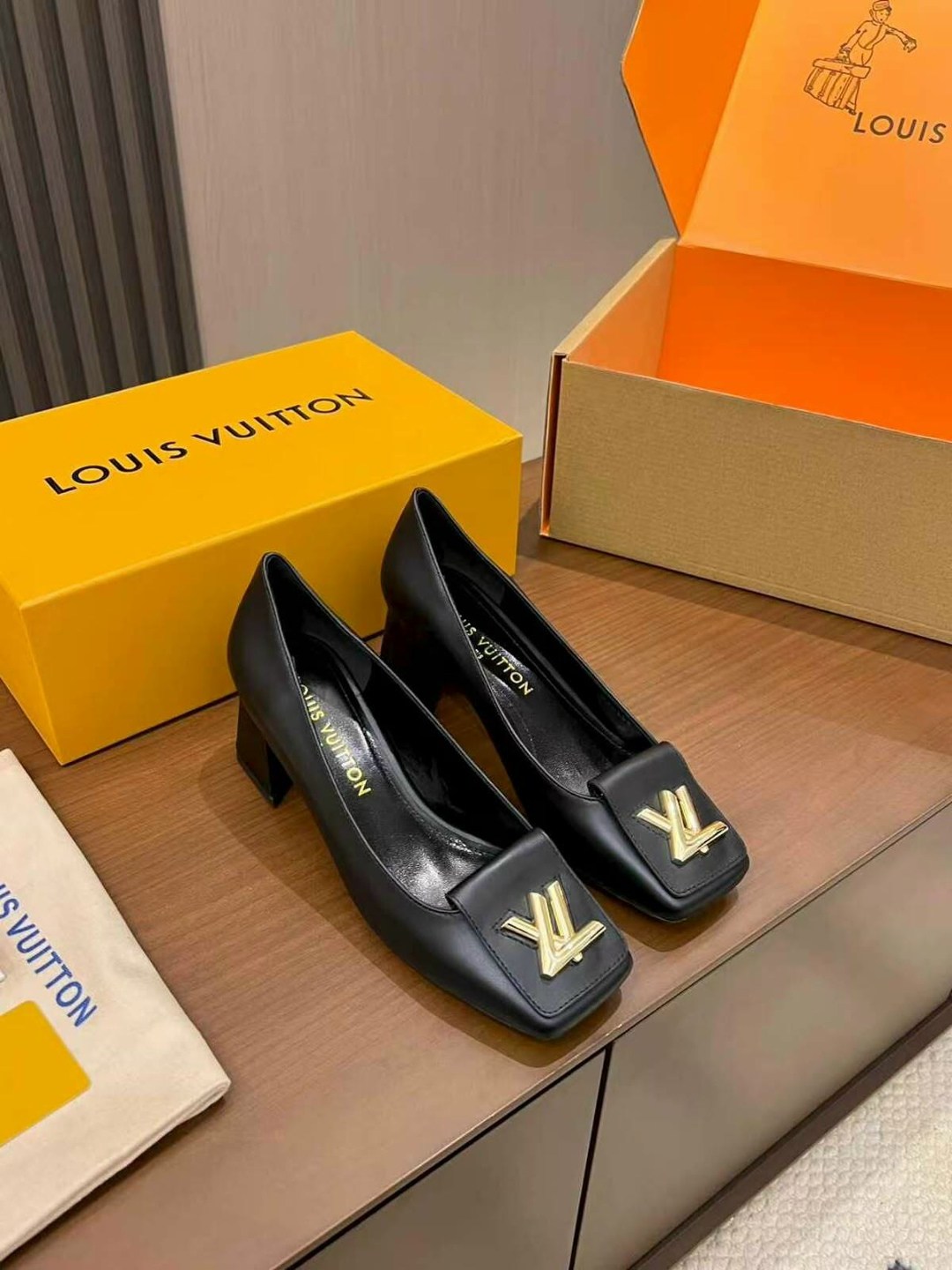 louis vuitton женские туфли на высоком каблуке,louis vuitton туфли,,туфли женские,туфли луи виттон
